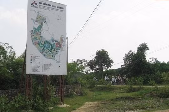 Hà Nội lập đoàn kiểm tra loạt dự án treo ôm "đất vàng" nhiều năm