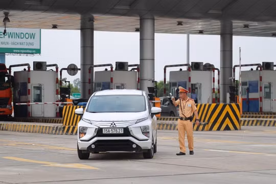 CSGT toàn quốc đảm trật tự an toàn giao thông phục vụ "Ngày hội non sông"
