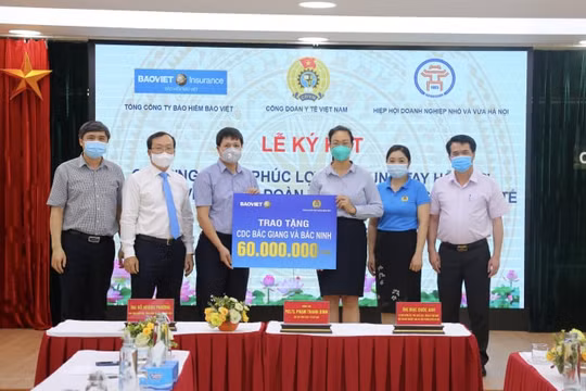 Bảo hiểm Bảo Việt bảo hiểm cho cán bộ y tế trong giai đoạn phòng chống dịch Covid-19