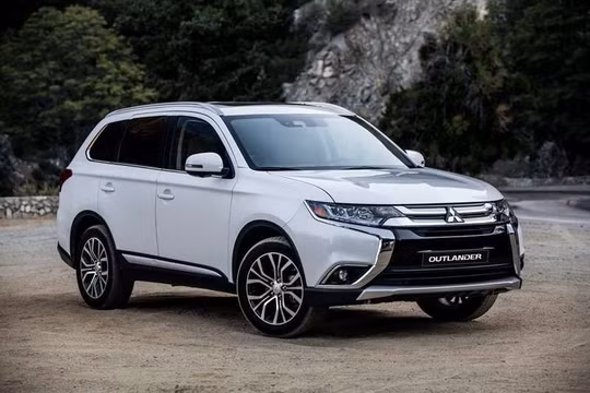 Hơn 300 ôtô Mitsubishi bị triệu hồi tại Việt Nam