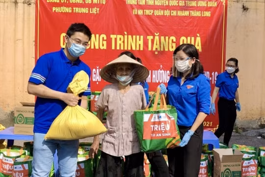 Thủ tướng hoan nghênh chương trình "Triệu túi an sinh"