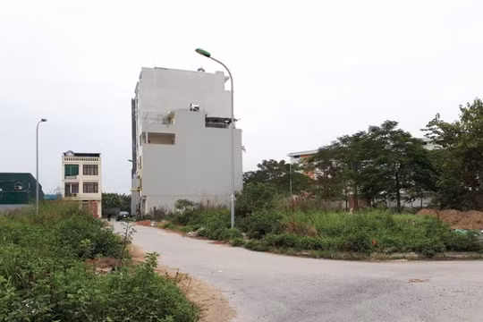 Từ ngày mai (1/9), khi làm "sổ đỏ" không cần nộp hộ khẩu và căn cước công dân