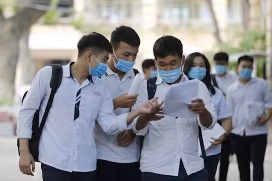 TP.HCM đề xuất tiêm vaccine COVID-19 cho học sinh từ 12-18 tuổi