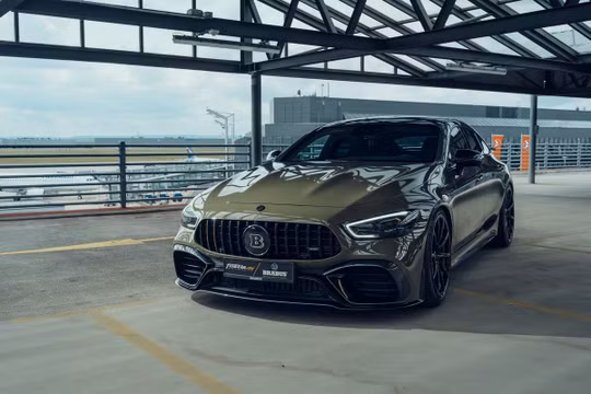 Mercedes-AMG GT 63 S được tăng sức mạnh lên 800 mã lực nhờ gói độ từ Brabus
