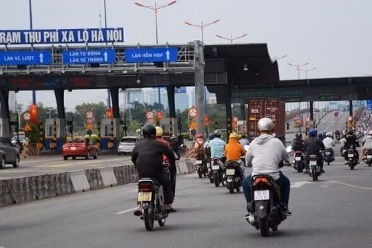 TP.HCM: Tạm dừng các BOT thu phí từ 12h trưa 20/7