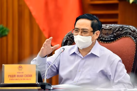 Thủ tướng: Kịp thời xử lý trách nhiệm của tổ chức, cá nhân ban hành văn bản trái pháp luật