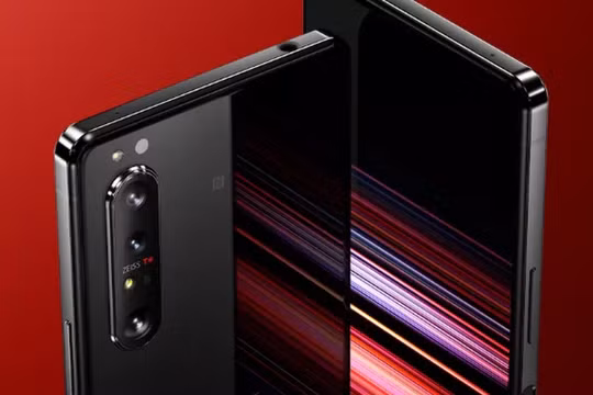 Sony chuẩn bị mở bán Xperia Pro sau gần 1 năm ra mắt