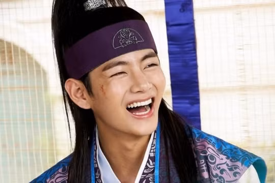 V (BTS) có thù lao cao nhất sau một vai diễn