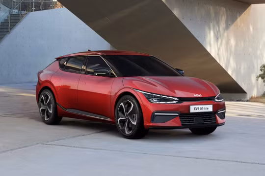 Xe điện Kia EV6 ra mắt, phiên bản cao cấp nhất sở hữu sức mạnh 577 mã lực