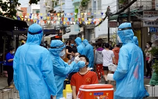 Hà Nội: Từ 00h ngày 19/7, người dân chỉ ra ngoài khi cần thiết