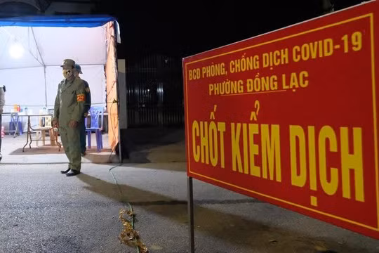 Phạt 2 người Trung Quốc 15 triệu đồng do vi phạm giãn cách xã hội