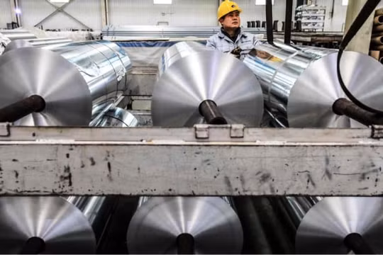 Giá nhôm chạm mức cao nhất 13 năm trong bối cảnh thiếu điện ở Trung Quốc