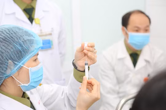 Hôm nay Việt Nam thử nghiệm lâm sàng giai đoạn 2 vắc xin Nano Covax