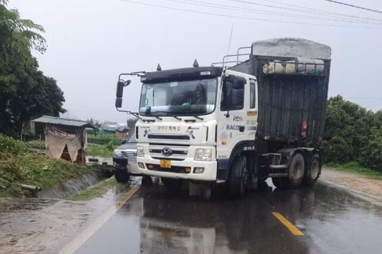 Sơn La: Quốc lộ 6 ùn tắc kéo dài vì tai nạn