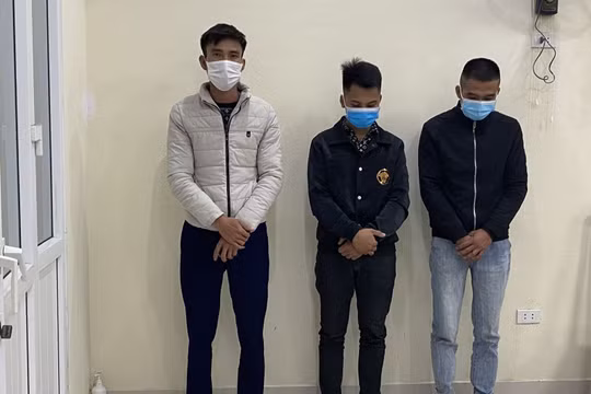 Tạm giữ hình sự nhóm đối tượng về hành vi môi giới mại dâm