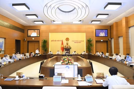 Năm 2022, Quốc hội sẽ tiếp tục đổi mới, nâng cao chất lượng, hiệu quả hoạt động giám sát