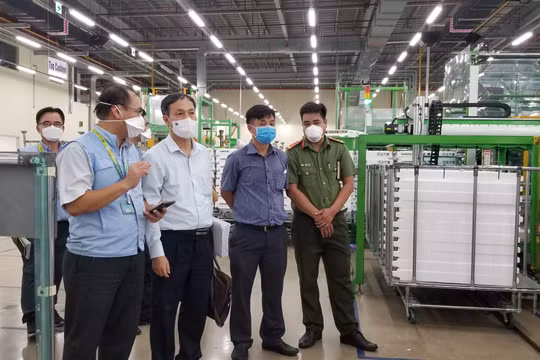 Bộ Y tế kiểm tra tình hình phòng, chống dịch tại Khu Công nghệ cao TP.HCM
