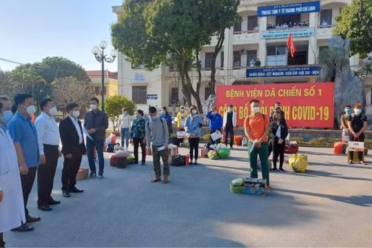 Chiều 30 Tết: Công bố khỏi bệnh cho 22 bệnh nhân COVID -19