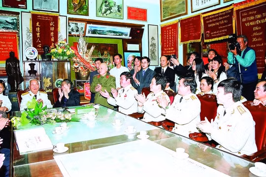 Đại tướng Võ Nguyên Giáp: “Làm một số báo cũng giống như tổ chức một trận đánh hiệp đồng”