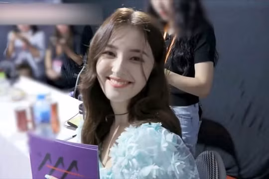 Nancy Momoland bị lộ ảnh nhạy cảm, ban tổ chức Asia Artist Awards Việt Nam lên tiếng