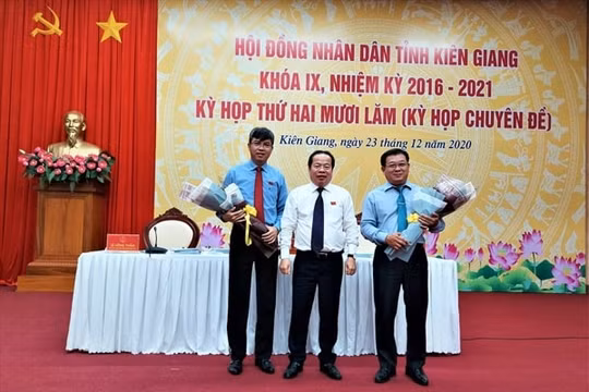 Ông Nguyễn Lưu Trung chính thức giữ chức Phó Chủ tịch tỉnh Kiên Giang
