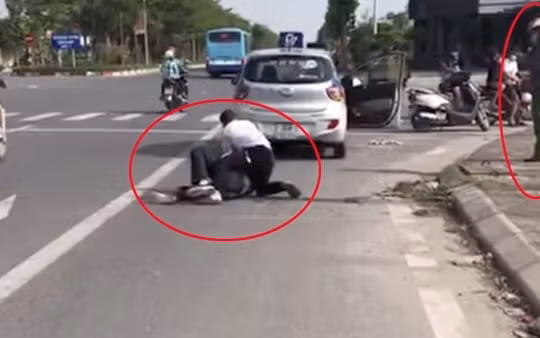 Kỷ luật cán bộ công an "chỉ đứng bấm điện thoại", không hỗ trợ người dân bắt cướp  