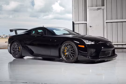 Mỹ: Lexus LFA Nurburgring Edition 2012 được bán với giá 1,6 triệu USD
