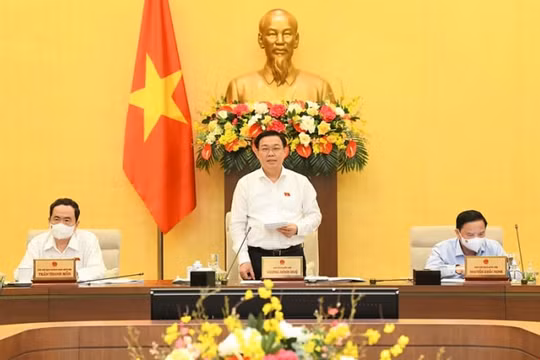 Bế mạc Phiên họp thứ hai của Ủy ban Thường vụ Quốc hội