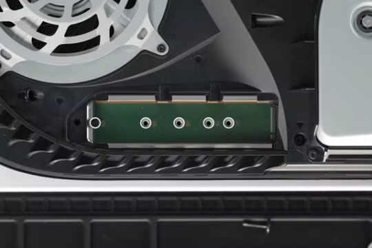 Sony tung phần mềm cập nhật cho phép mở rộng bộ nhớ cho máy chơi game Playstation 5 với khe cắm SSD M2