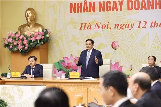 Doanh nhân Việt Nam, lối đi nào giữa cơn bão COVID-19?