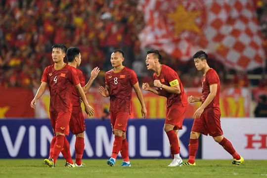 Đội tuyển Việt Nam gọi 35 cầu thủ cho vòng loại World Cup