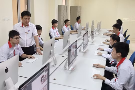 Đào tạo nguồn nhân lực kỹ năng cao bắt nhịp xu hướng thời công nghệ 4.0