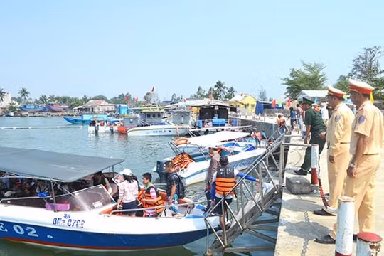 Nhiều bất cập trong xử lý vi phạm giao thông đường thủy
