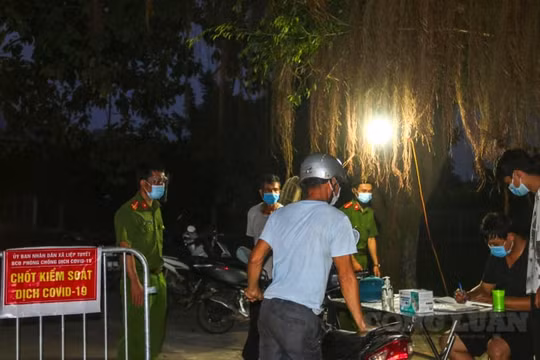 Hà Nội: Kiểm soát chặt chẽ người ra vào các làng, xóm vùng ngoại thành thủ đô