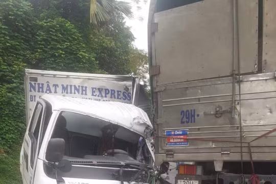 Bắc Kạn: Va chạm mạnh giữa 2 xe tải, quốc lộ 3 ùn tắc cục bộ