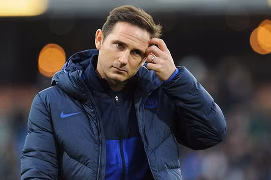 Thất bại thảm trước Man City, CLB Chelsea tính chuyện sa thải HLV Lampard