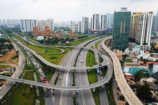 Chính phủ đề ra 12 mục tiêu phấn đấu trong năm 2021