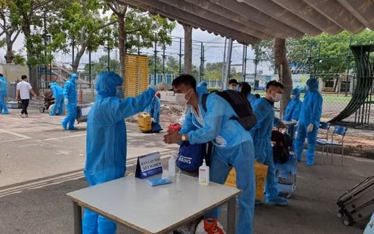 Bà Rịa-Vũng Tàu tiếp nhận, cách ly 305 công dân Việt Nam về từ Nga
