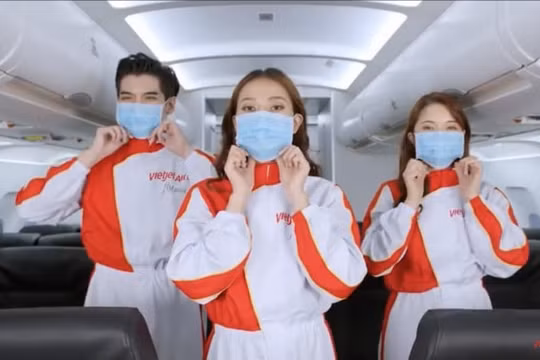Mở lại 7 đường bay từ 10/10, Vietjet sẵn sàng đón khách trên các chuyến bay xanh, an toàn phòng chống dịch bệnh