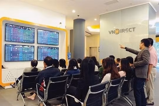 Lãi lớn 6 tháng, VnDirect (VND) nâng kế hoạch lợi nhuận thêm 82%