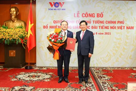 Trao quyết định bổ nhiệm Tổng Giám đốc Đài Tiếng nói Việt Nam