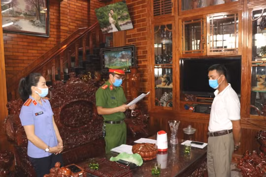 Khởi tố một giám đốc doanh nghiệp khai thác tận thu đất san lấp vượt mức cho phép