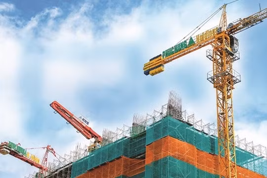 Phục Hưng Holdings (PHC): Kinh doanh BĐS nhưng không có doanh thu, thu tiền về chỉ bằng tăng vốn phát hành cổ phiếu