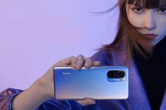 300,000 chiếc điện thoại Xiaomi Redmi K40 được bán sạch chỉ trong 5 phút