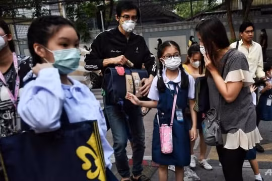Thái Lan chuẩn bị cho học sinh đi học trở lại, với biện pháp nghiêm ngặt