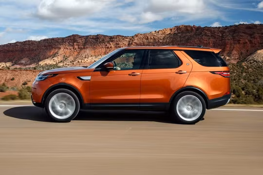 Discovery - mẫu xe SUV 7 chỗ hạng sang linh hoạt nhất của Land Rover
