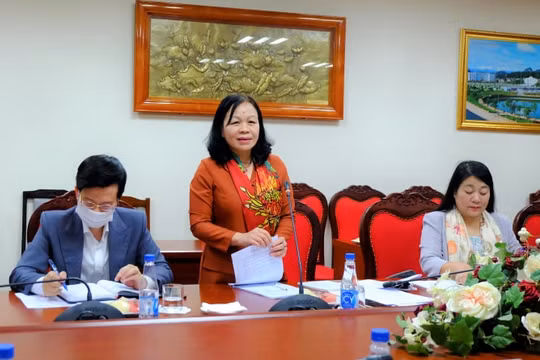 Cần đẩy mạnh việc bồi dưỡng cho giáo viên phương pháp dạy học trực tuyến