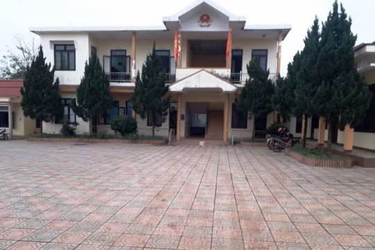 Quảng Trị: Cách chức Chủ tịch xã Linh Hải, kỷ luật nhiều cán bộ liên quan đến sai phạm!