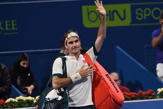 Tay vợt Roger Federer bị loại khỏi Doha Open 2021