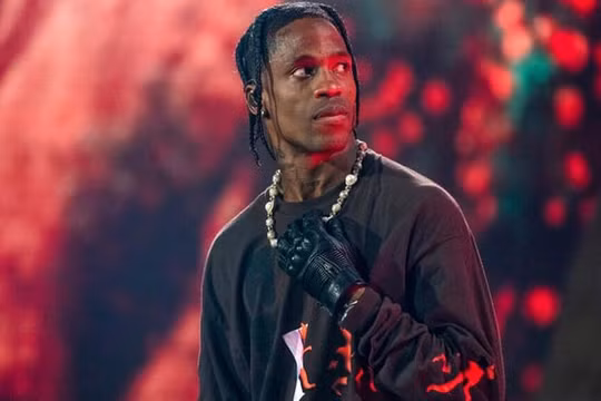 Travis Scott sẽ phải bồi thường 750 triệu USD sau đêm nhạc chết người